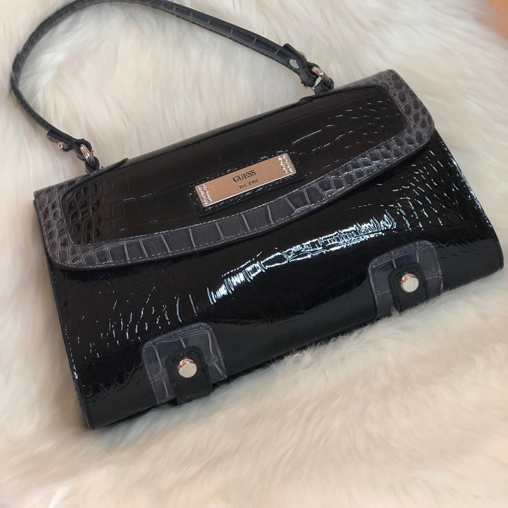 Guess Hand Bag